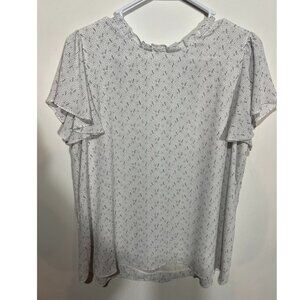 Loft - Flowy Short-Sleeved White Shirt with Black Dots w. Optional Belt